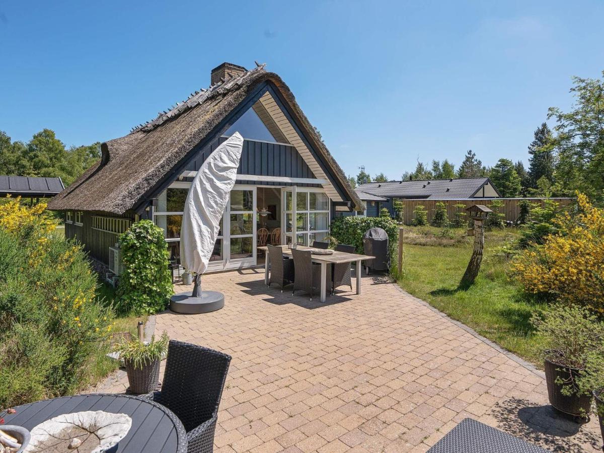 Holiday Home Vaeggerlose Ccxiv Bøtø By Zewnętrze zdjęcie