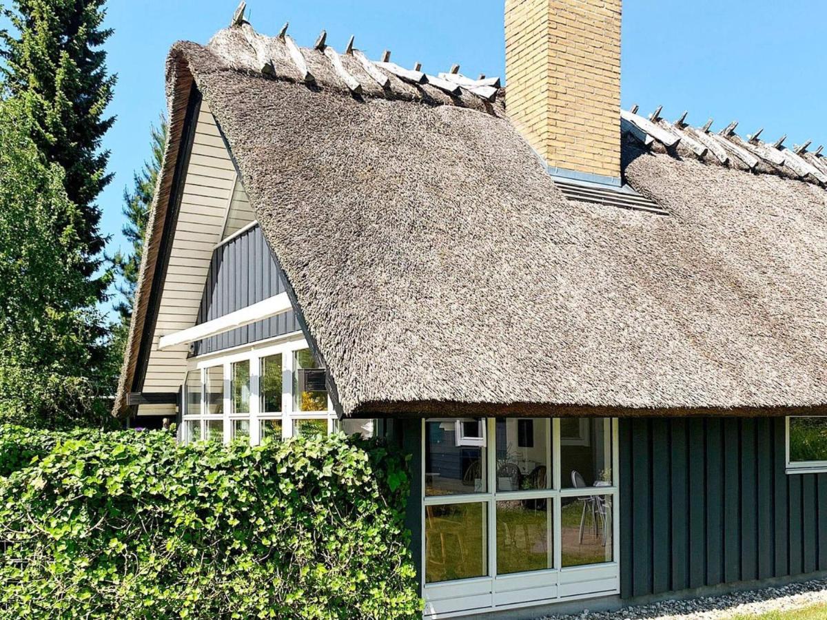 Holiday Home Vaeggerlose Ccxiv Bøtø By Zewnętrze zdjęcie